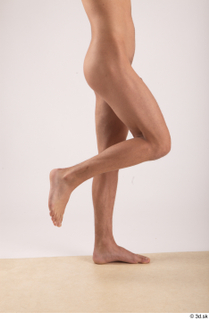 Colin  1 flexing leg nude side 0006.jpg